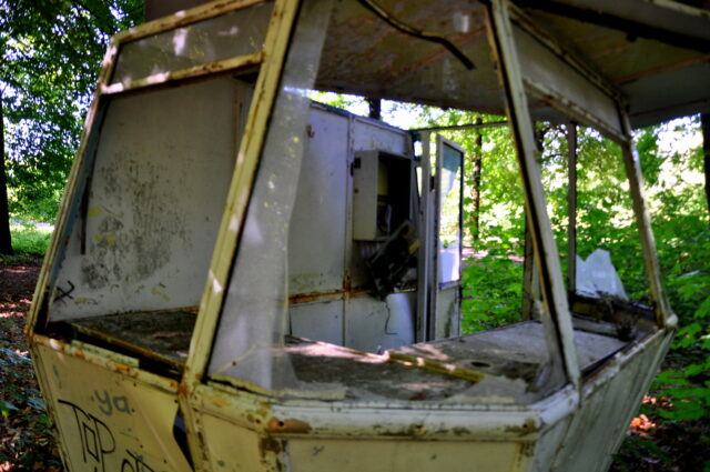 Rusting amusement park ride in the middle of Spreepark